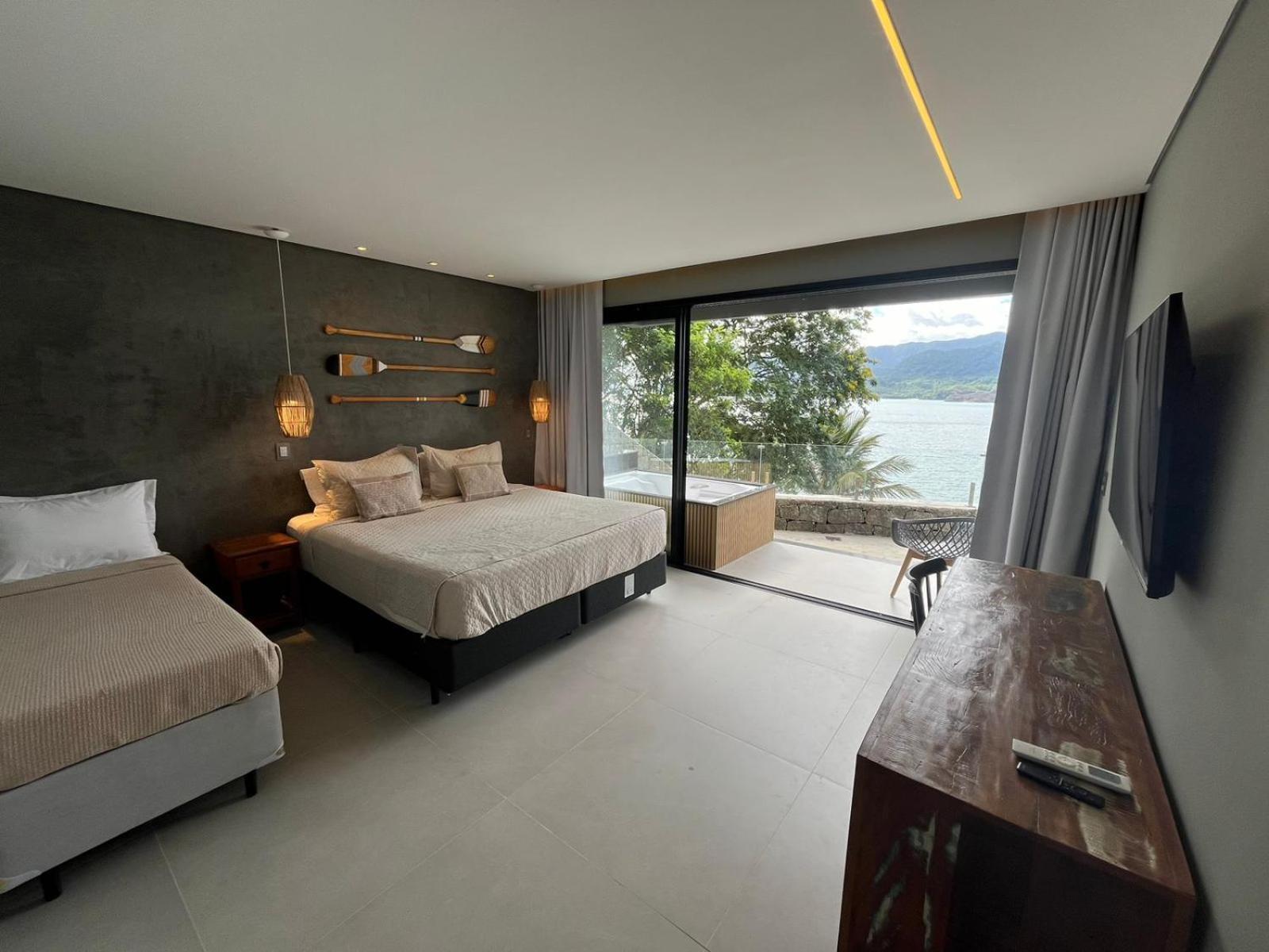 Suites Na Casa Da Praia Ilhabela Ruang foto
